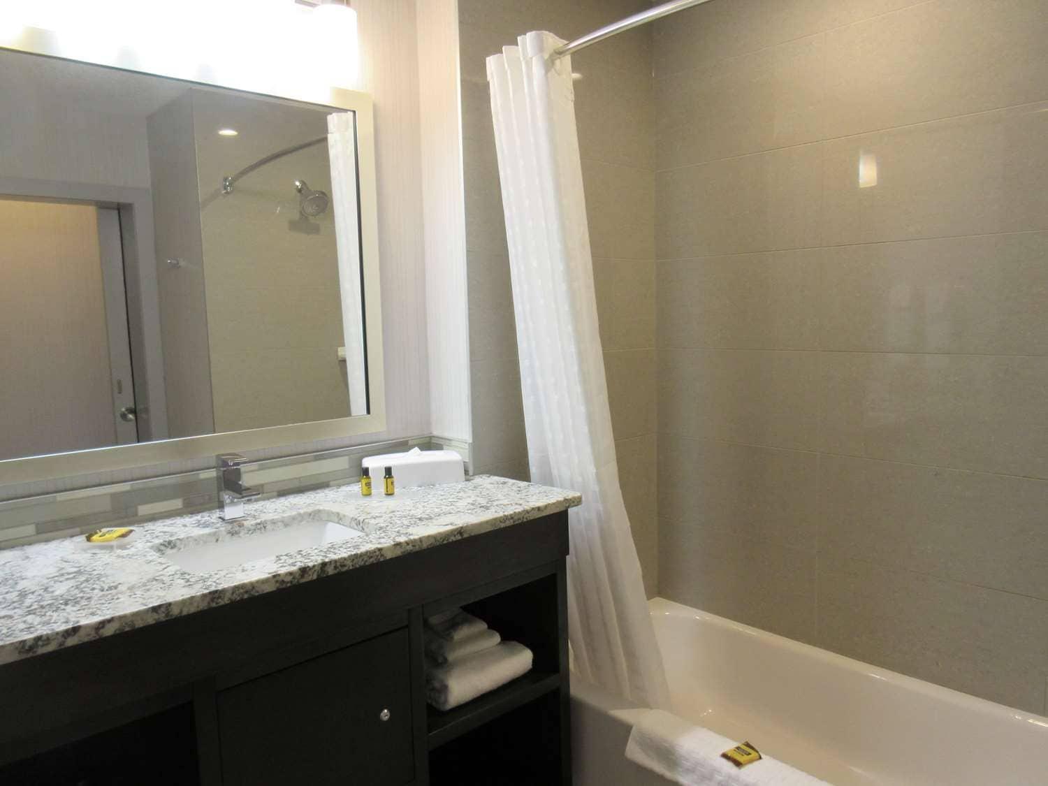 Hotel Western Gateway 5*