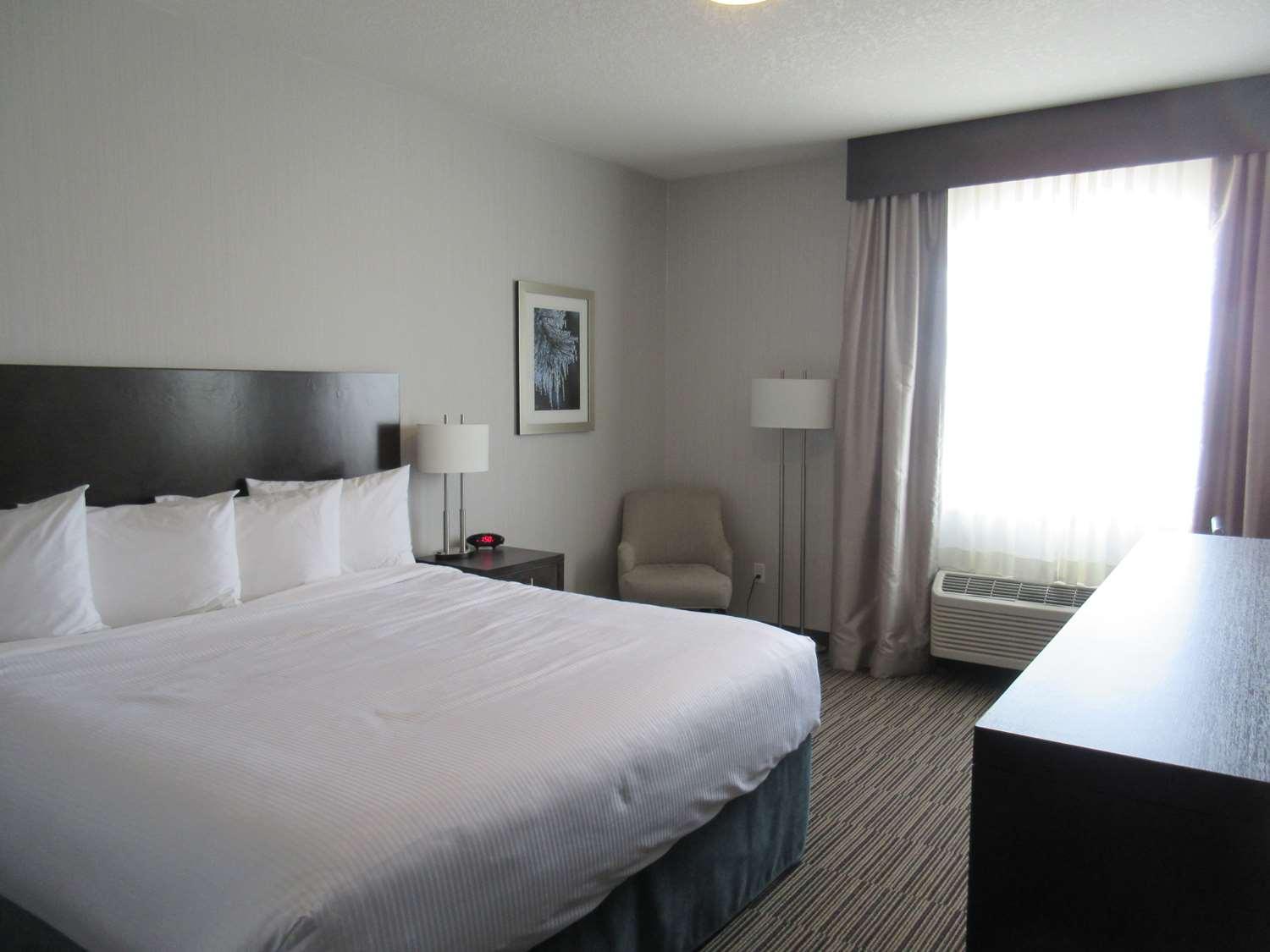 Western Gateway Hotel 5*