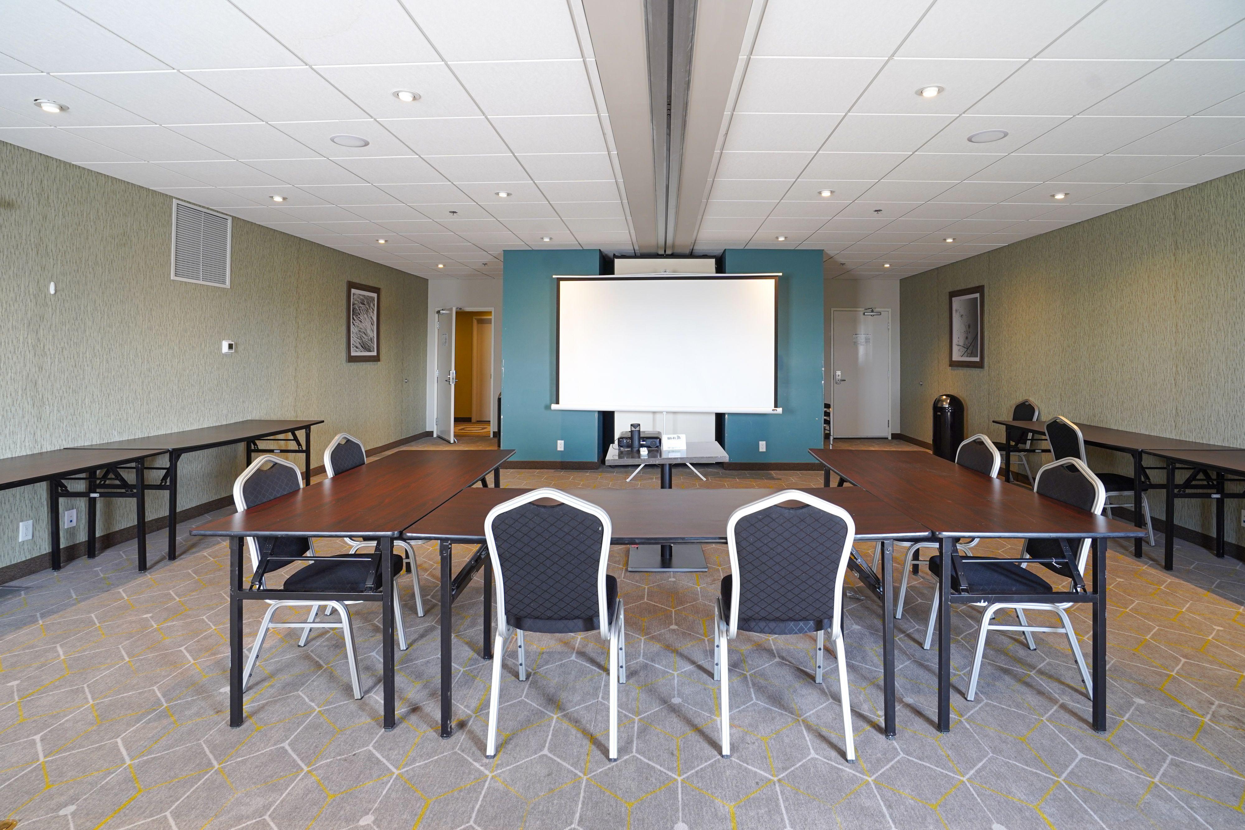 Fairfield & By Marriott 3*